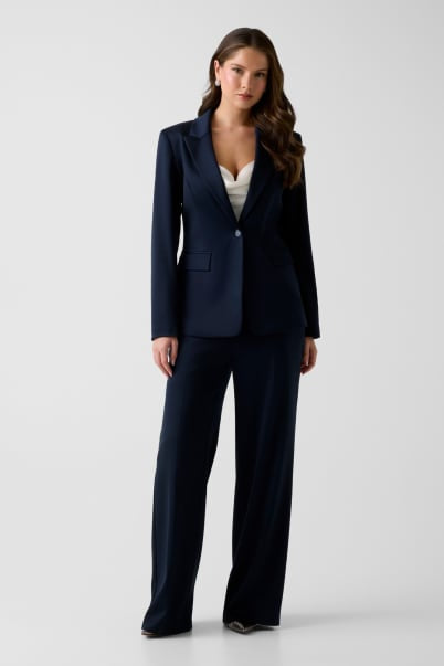 Relaxed Fit Guess