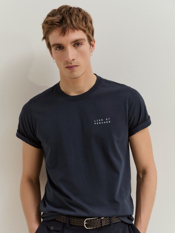 T-shirt Lion of Porches